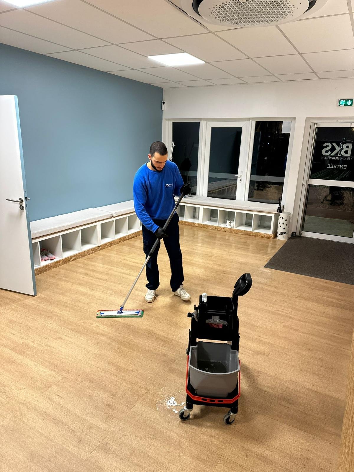 Nettoyage de locaux professionnels à Caen par Astinet