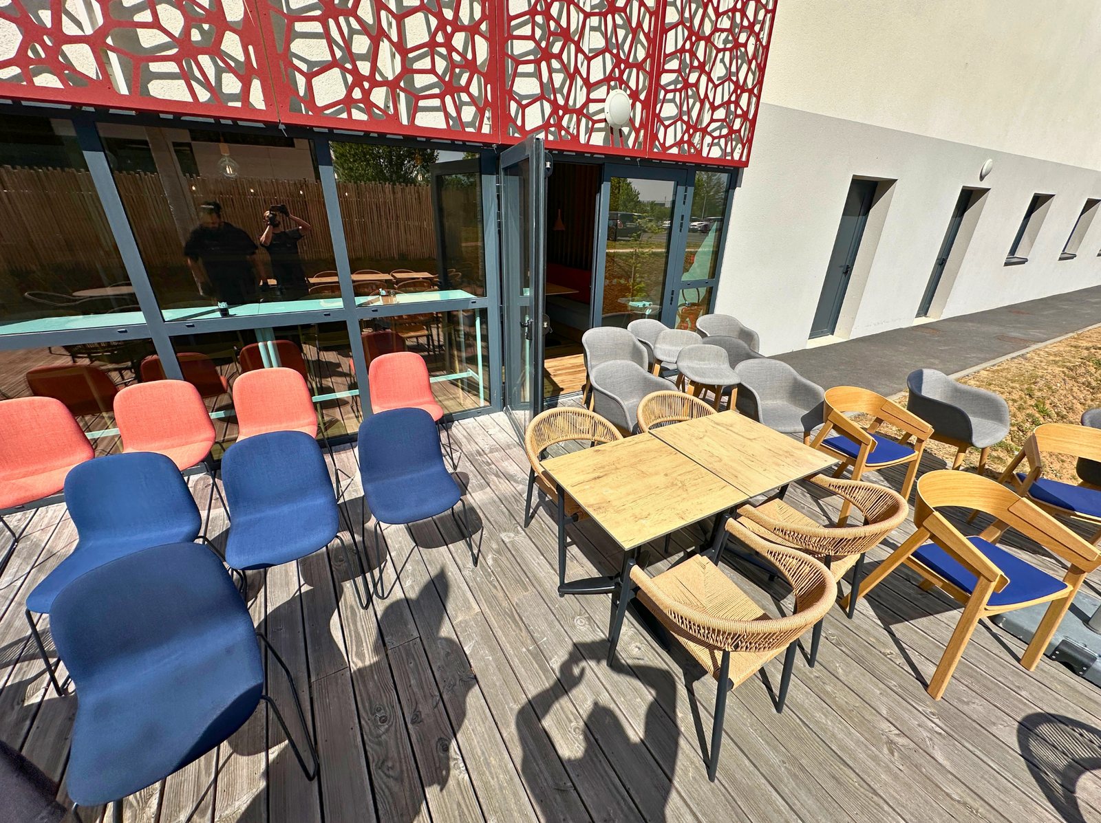 Nettoyage de canapé pour particuliers et professionnels à Caen